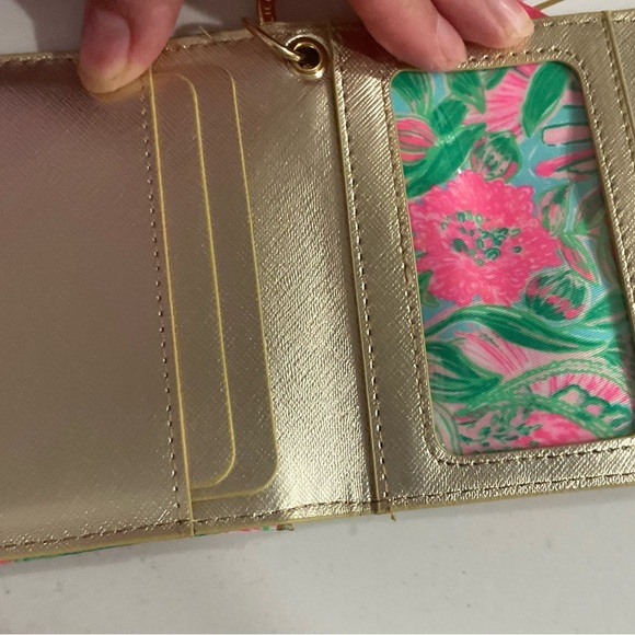 LILLY PULITZER SNAP CARD CASE New With Wristlet Strap - Picture 3 of 5